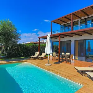 Villa Kalma Dio, Nea Moudania
