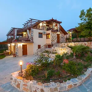 Βίλα Laskari Sea View, Νέα Μουδανιά