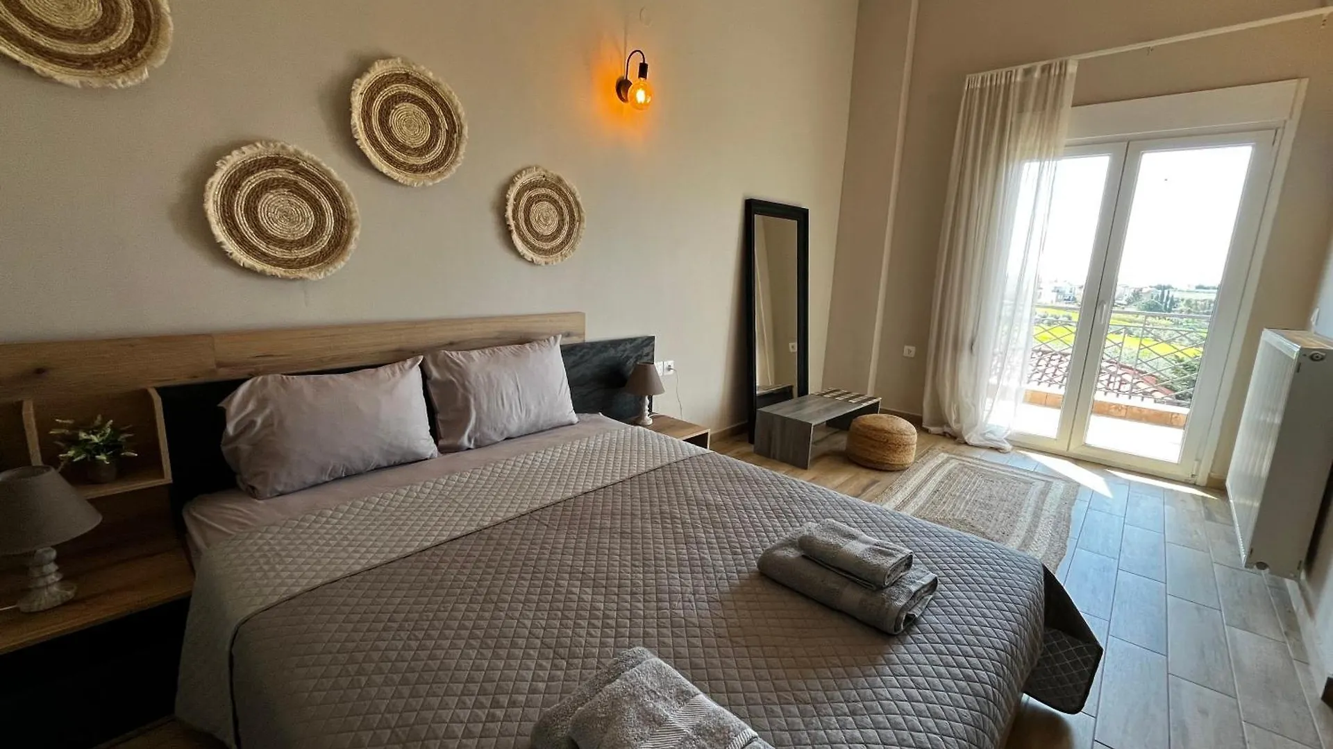Jordan'S Garden Maisonette Nea Moudania 0*,